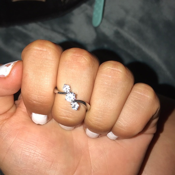 Jewelry - Sterling Silver Ring